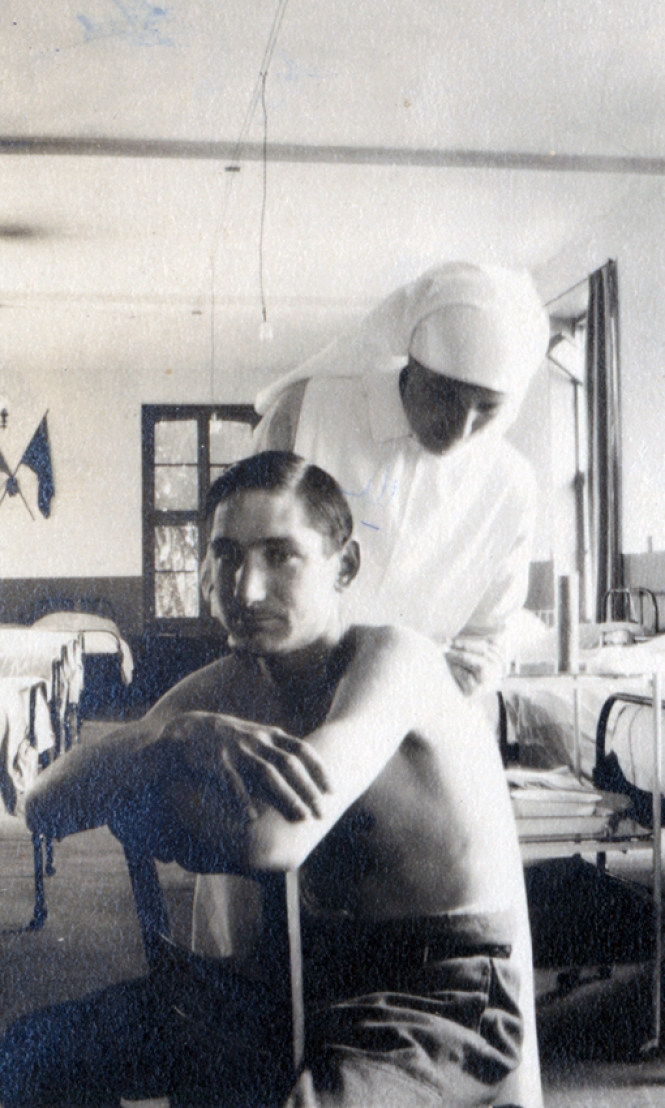 Katharine McLennan doing Fossey's Dressing