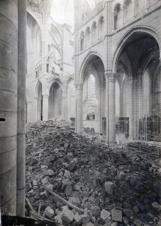 Soissons Cathedral, Interior