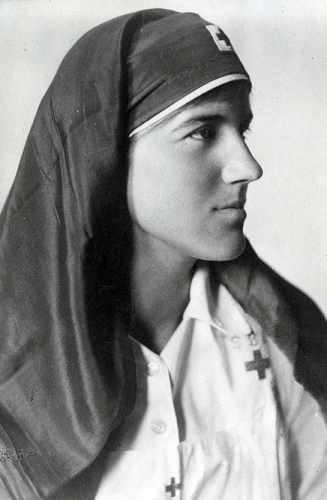 Katharine McLennan, World War I Red Cross Uniform