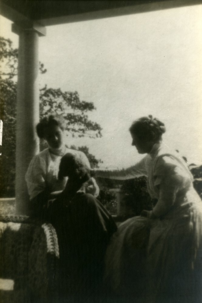 Louise and Margaret McLennan